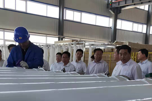 辽宁省朝阳市领导到我公司视察产业园区建设进度 辽宁省朝阳市领导到我公司视察产业园区建设进度